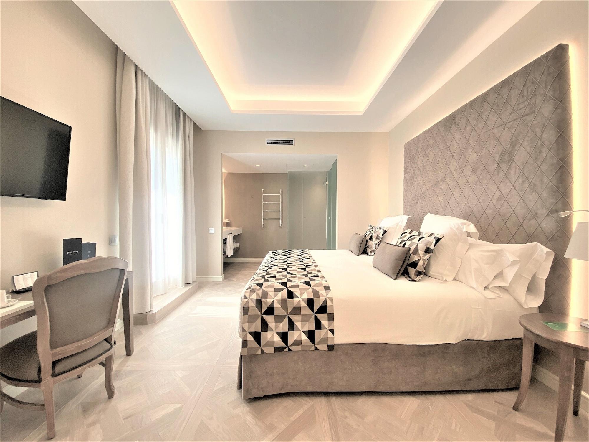 Lamaro Hotel Barcelona Ngoại thất bức ảnh Deluxe room