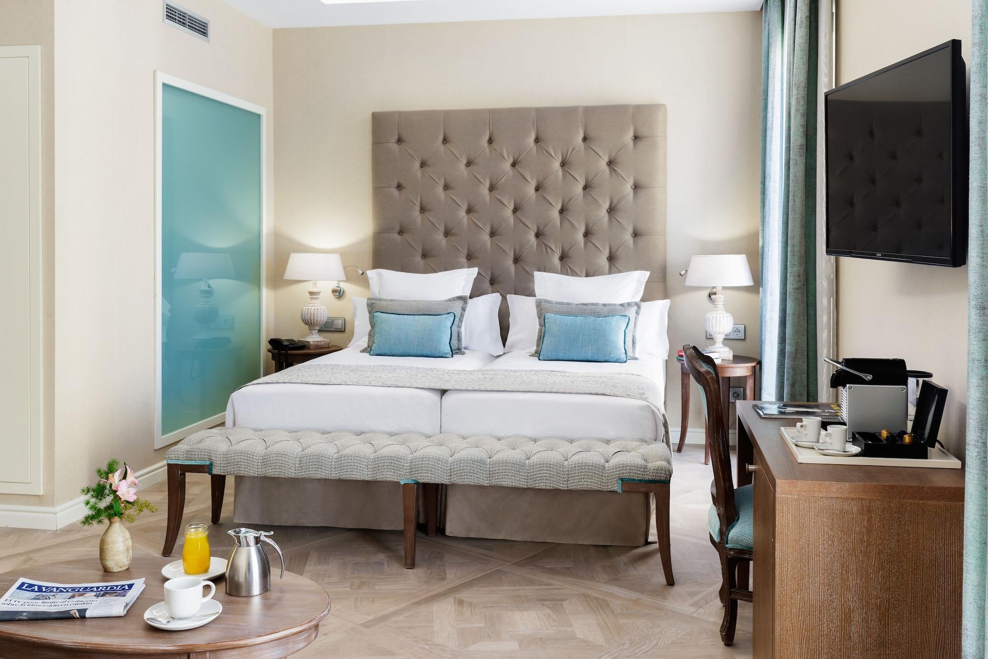 Lamaro Hotel Barcelona Ngoại thất bức ảnh Deluxe room