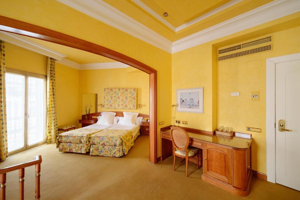 Lamaro Hotel Barcelona Ngoại thất bức ảnh A room at the Hotel