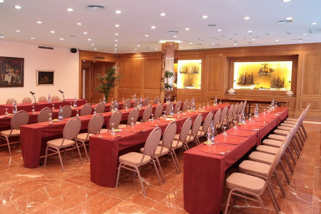 Lamaro Hotel Barcelona Ngoại thất bức ảnh The 2008 conference of the European Society for Pediatric Research