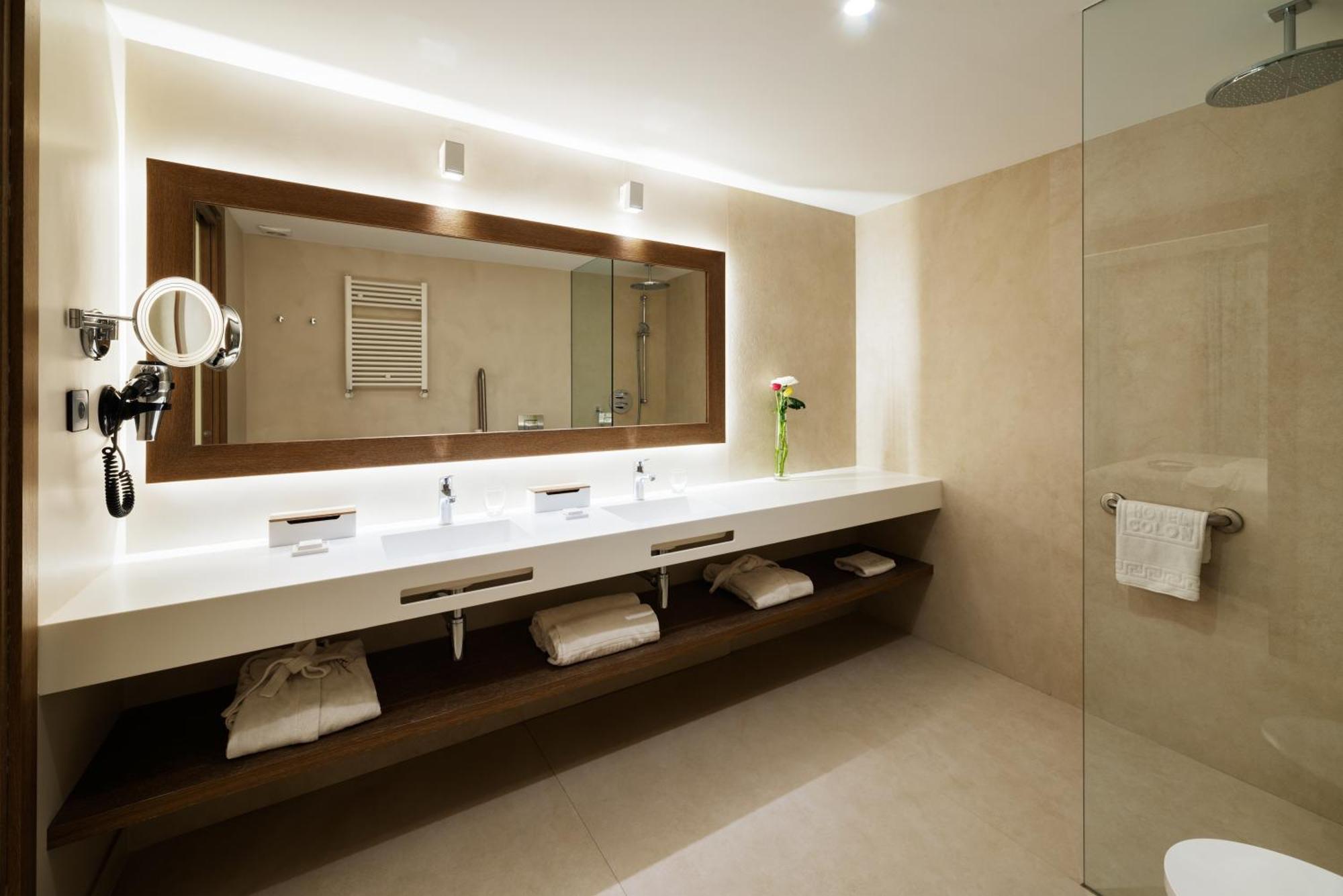 Lamaro Hotel Barcelona Phòng bức ảnh Bathroom