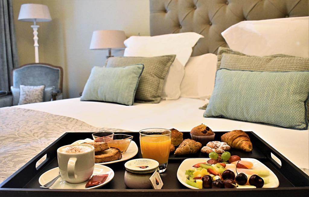 Lamaro Hotel Barcelona Ngoại thất bức ảnh Room service